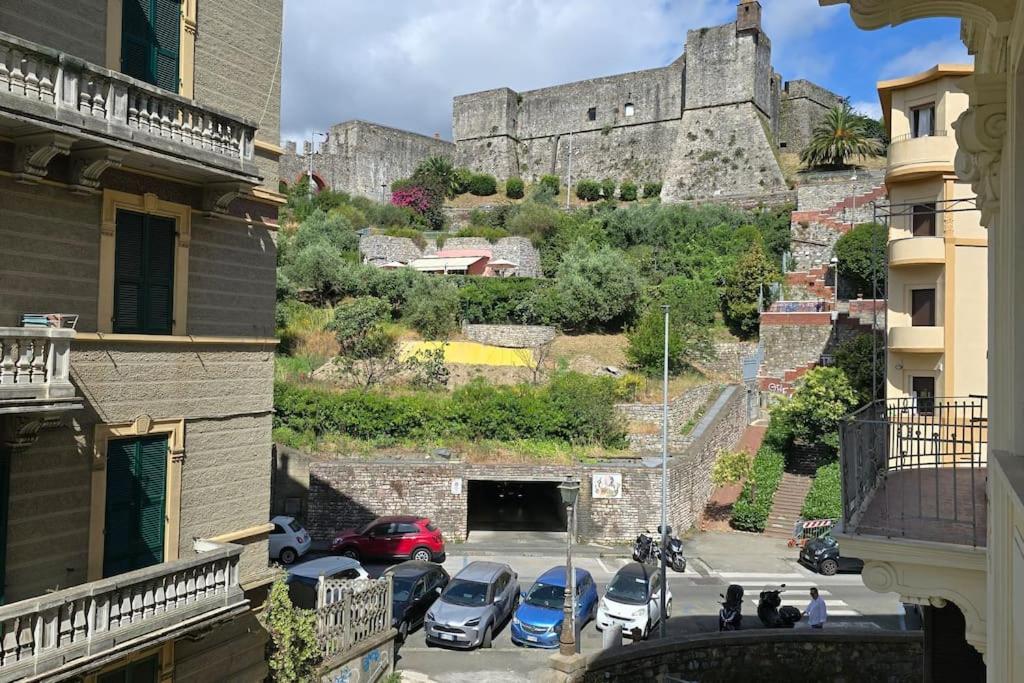 Tra Mare E Castello Apartment La Spezia Exterior photo