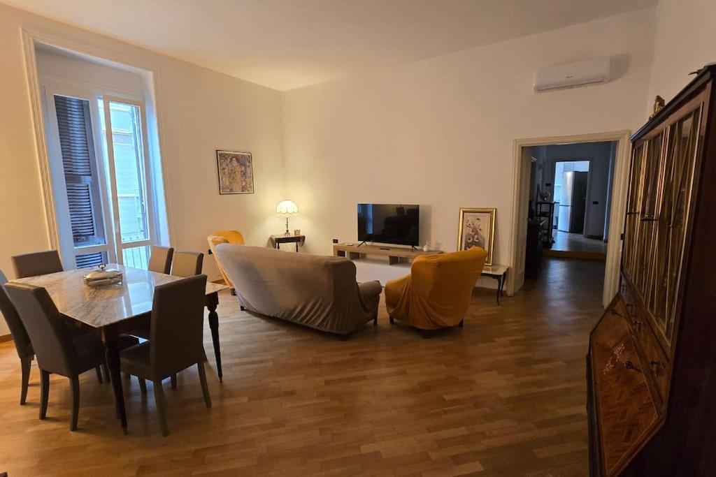 Tra Mare E Castello Apartment La Spezia Exterior photo